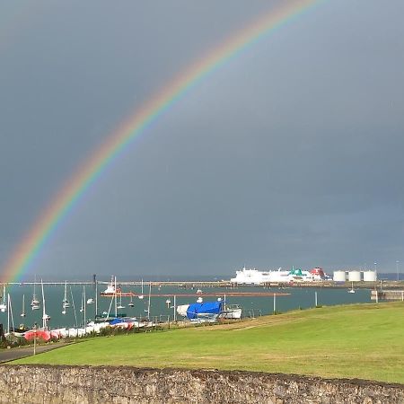 Villa Seashells, Newry, Anglesey - Ideal For The Ferry Crossing To Ireland Holyhead Exterior foto
